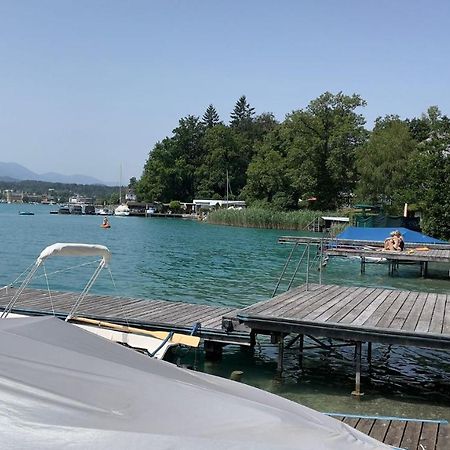 Ferienwohnung Velden Am See - 24 Holiday Mit Seezugang Velden am Wörthersee Εξωτερικό φωτογραφία